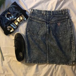 VINTAGE GUESS denim skirt!